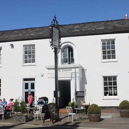 Hotel The Swan à Wedmore Extérieur photo