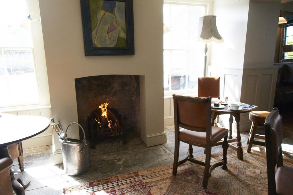 Hotel The Swan à Wedmore Extérieur photo