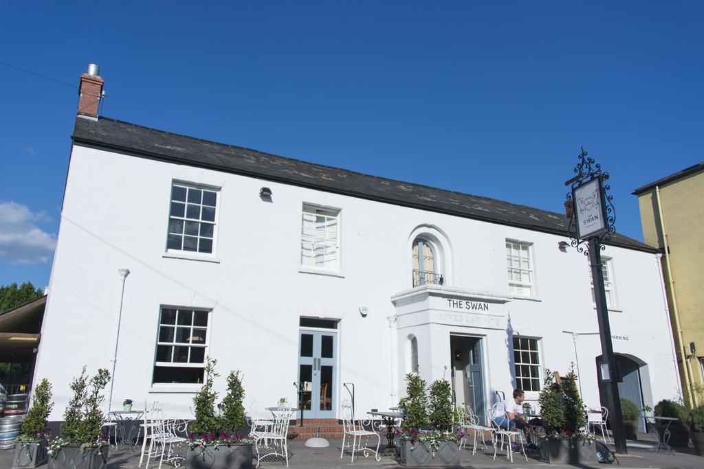 Hotel The Swan à Wedmore Extérieur photo