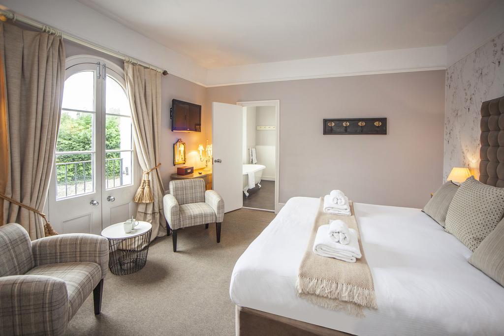 Hotel The Swan à Wedmore Extérieur photo