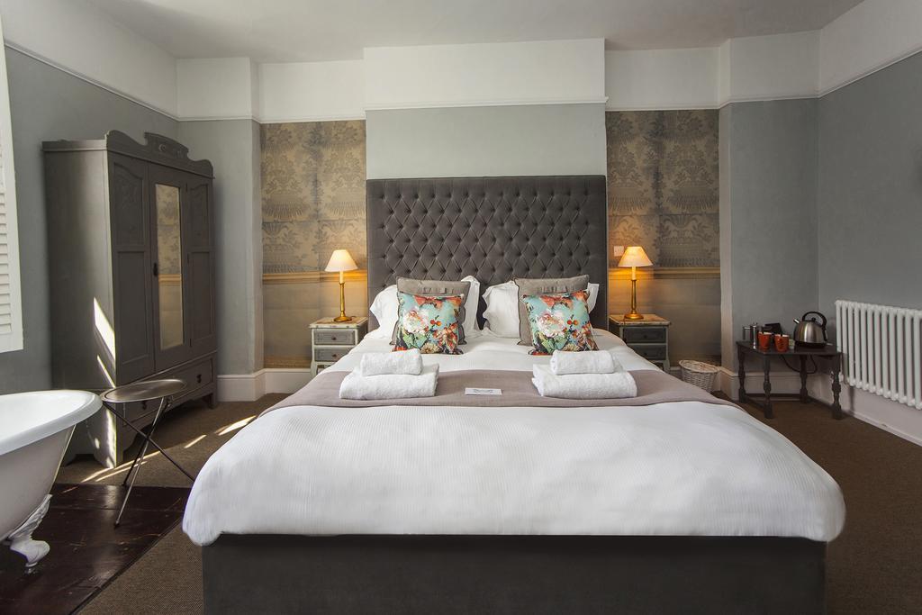 Hotel The Swan à Wedmore Extérieur photo