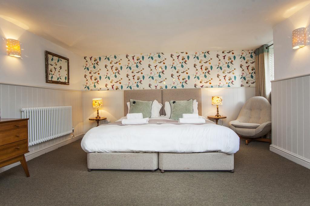 Hotel The Swan à Wedmore Extérieur photo