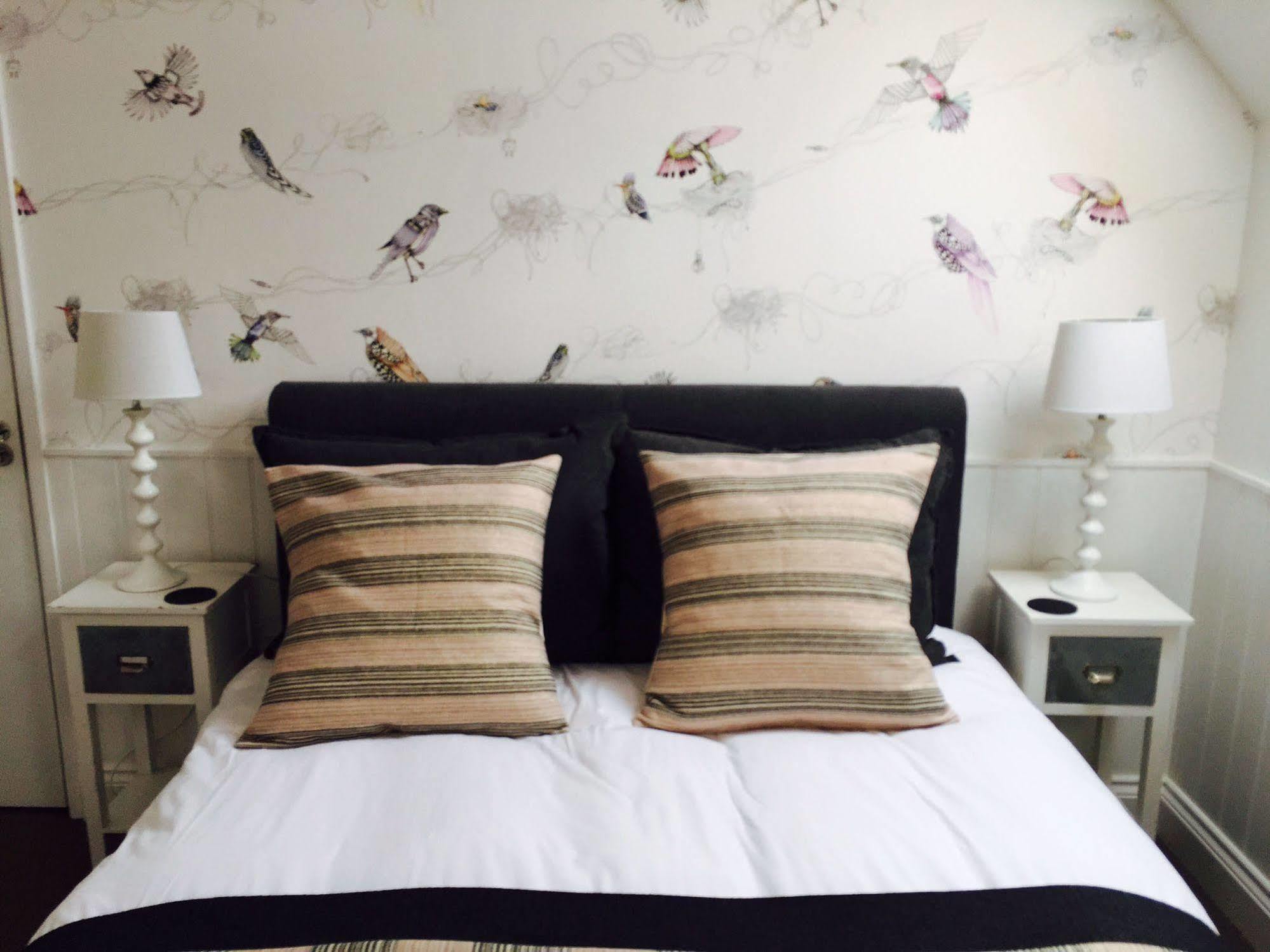 Hotel The Swan à Wedmore Extérieur photo