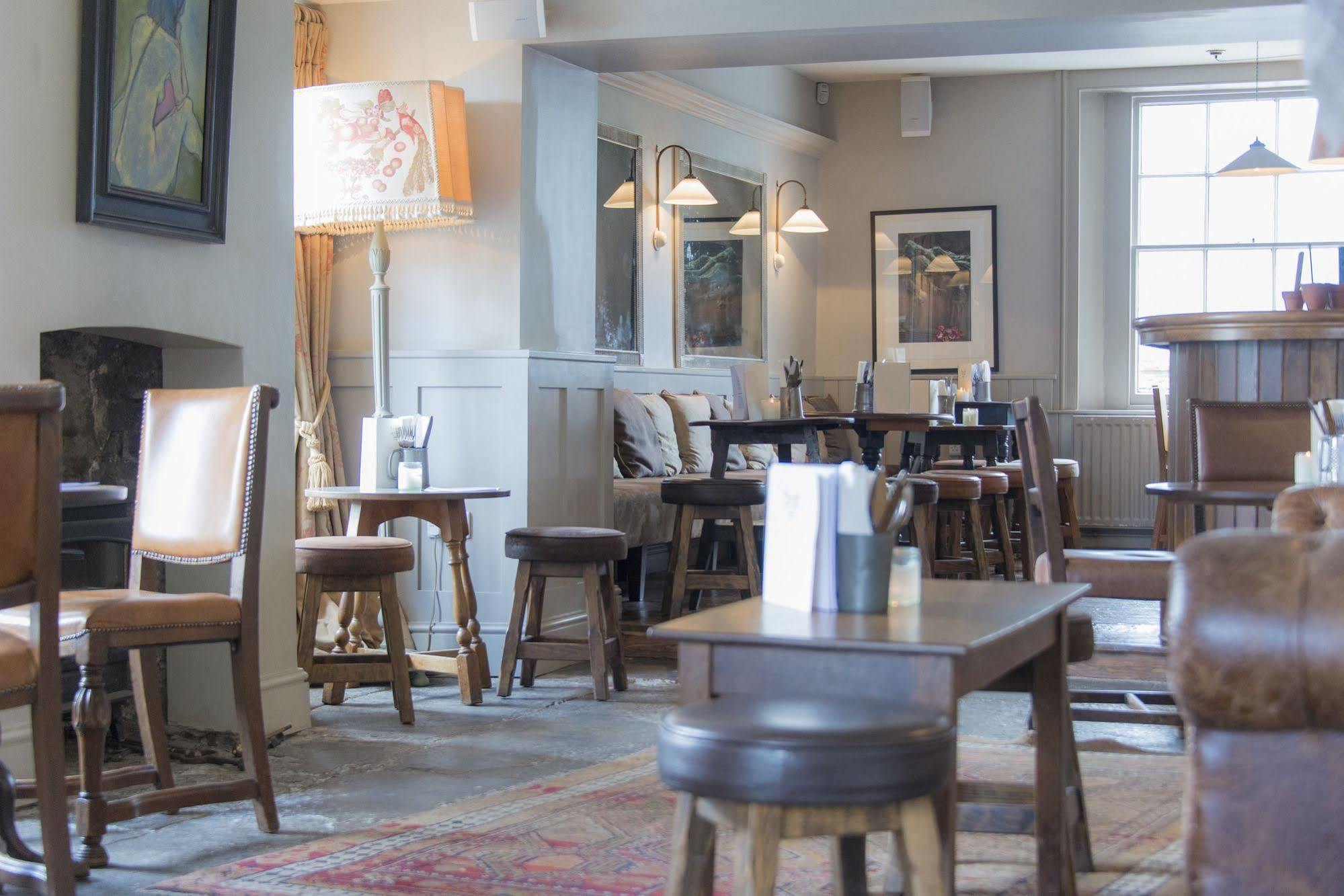 Hotel The Swan à Wedmore Extérieur photo